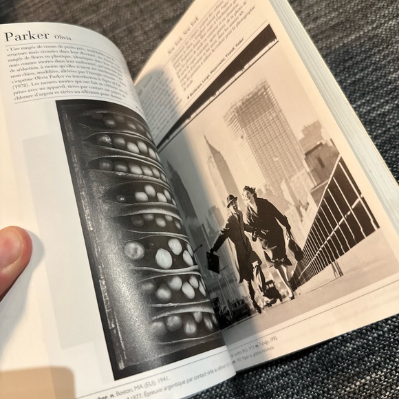 Le musée de la photo, book. - Picture 5 of 8